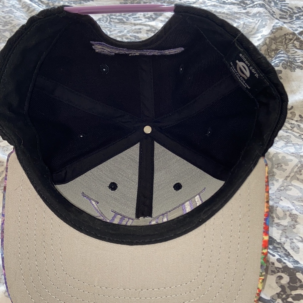 BK Hat - Picture 3 of 4